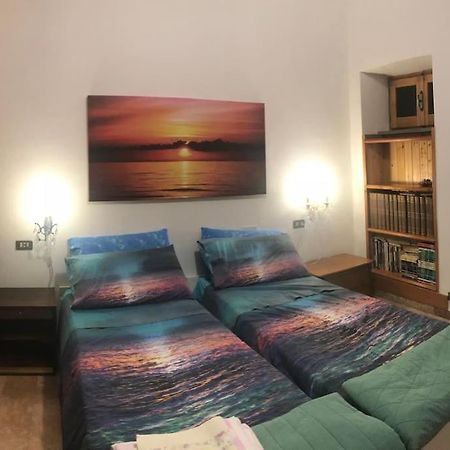 Вілла La Finestra Sul Mare A Drignana Вернацца Екстер'єр фото